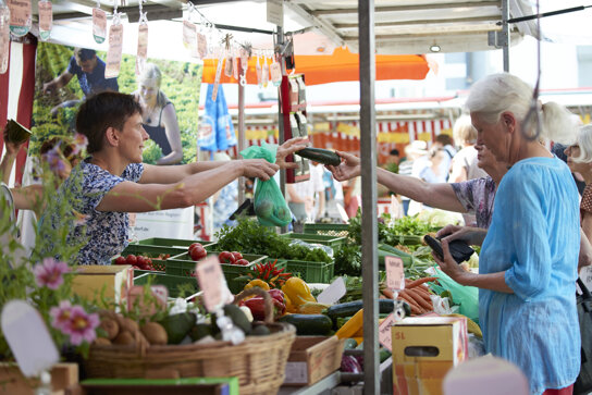 Wochenmarkt C TSR GmbH, Kuhnle und Knoedler