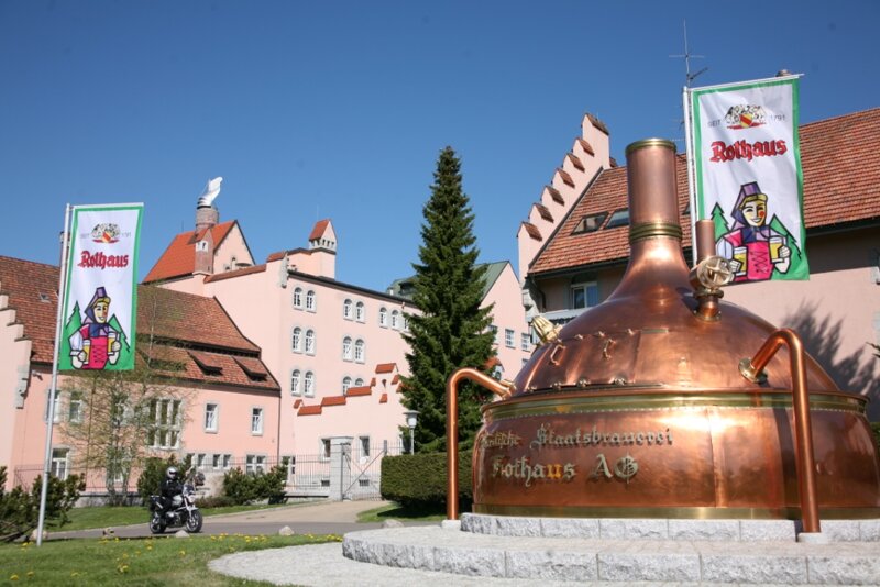 Brauereibesuch als Geschenkidee für den Mann – Blick in die Rothaus Brauerei