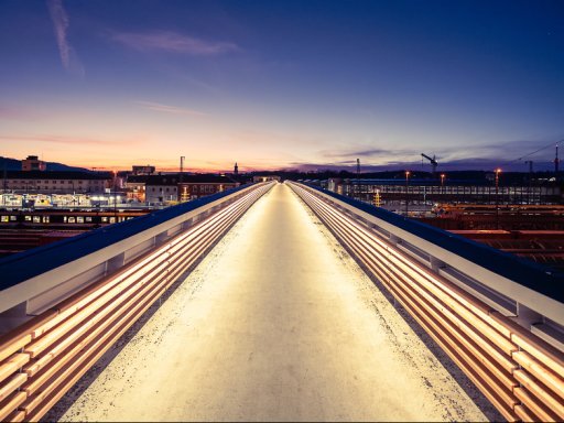 In die Altstadt: Über diese Brücke dürft Ihr geh'n