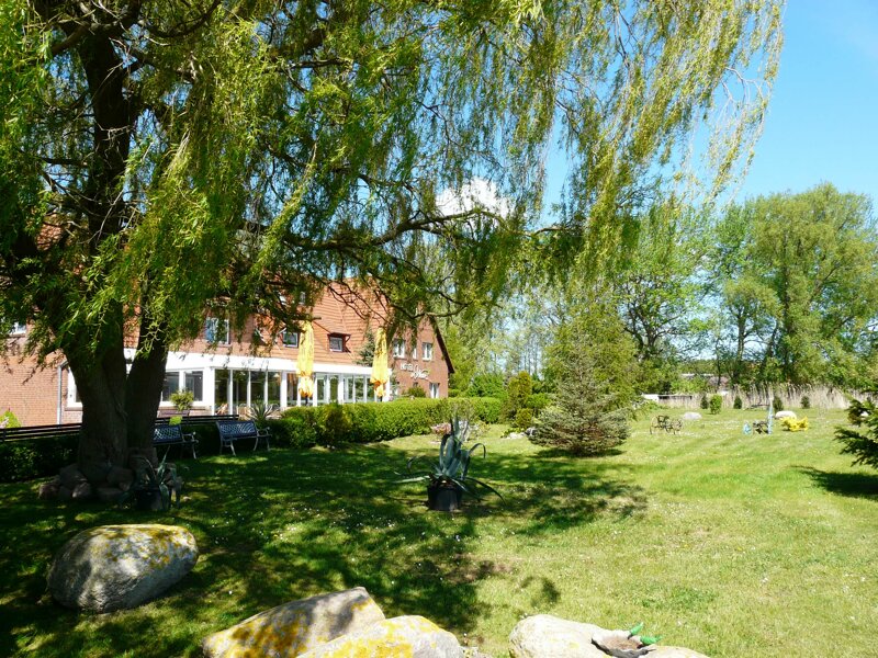 Außenansicht Hotel Am Wasser