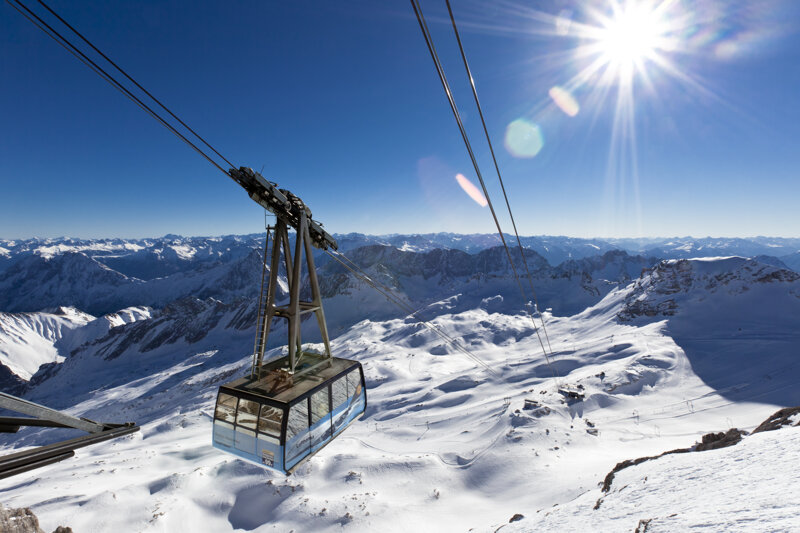 Gletscherbahn im Winter Zugspitze