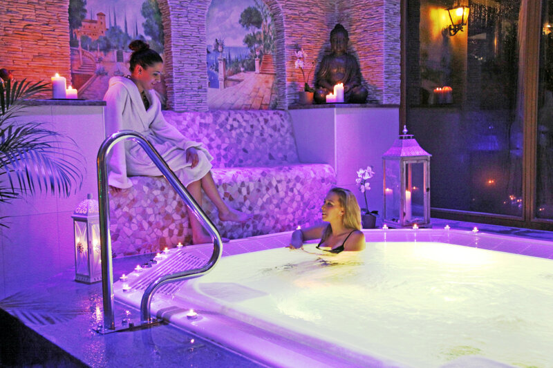 Whirlpool im Ferienhotel Ödenhof Baiersbronn