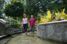 Kurgarten Wassertretbecken ©Tourist-Information Willingen