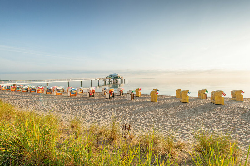 Seebrücke und Strand