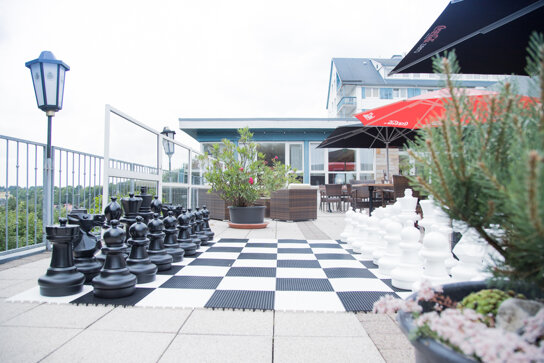 großes Outdoor-Schachspiel