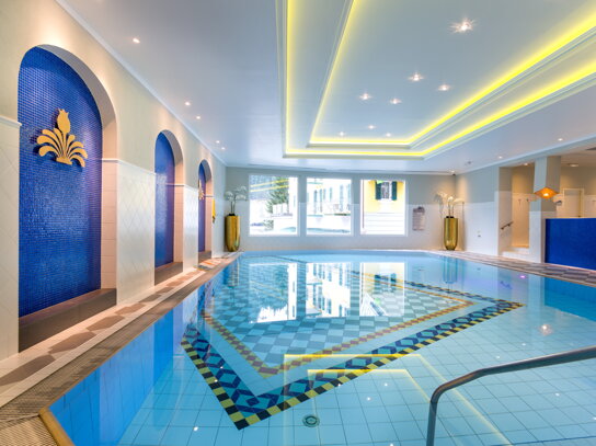 Indoor-Swimmingpool