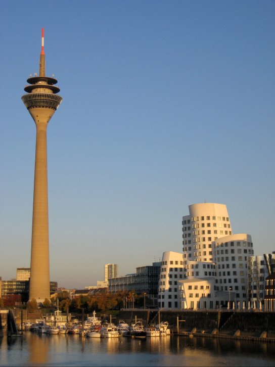 Rheinturm Medienhafen