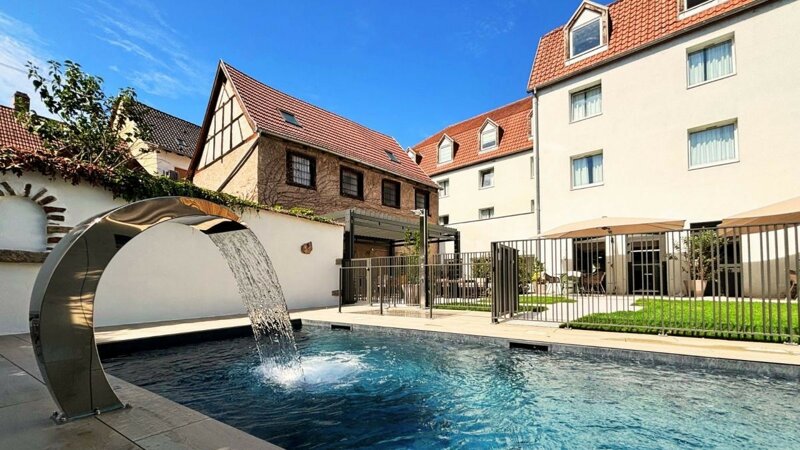 Kleiner Pool neben dem L'Ours de Mutzig