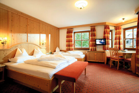 Doppelzimmer mit Sitzecke