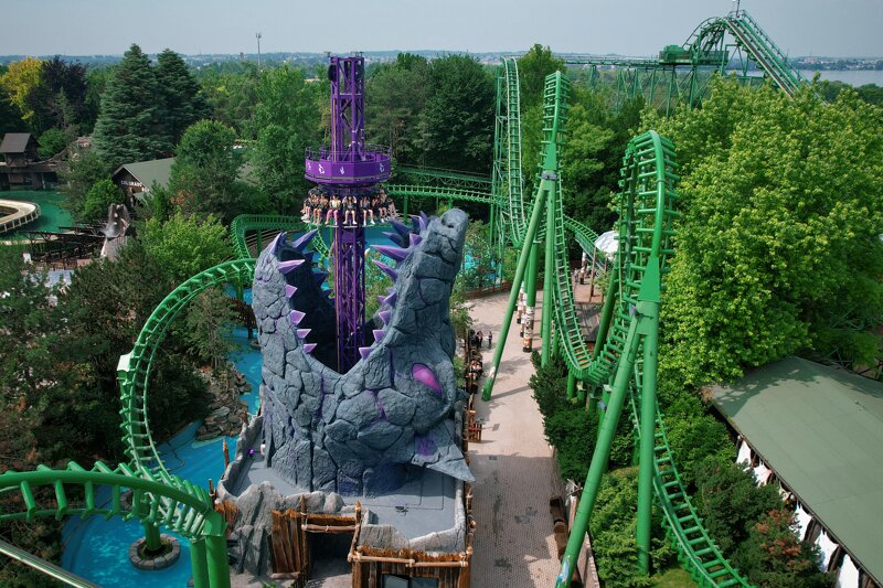 Gardaland Freizeitpark Achterbahn