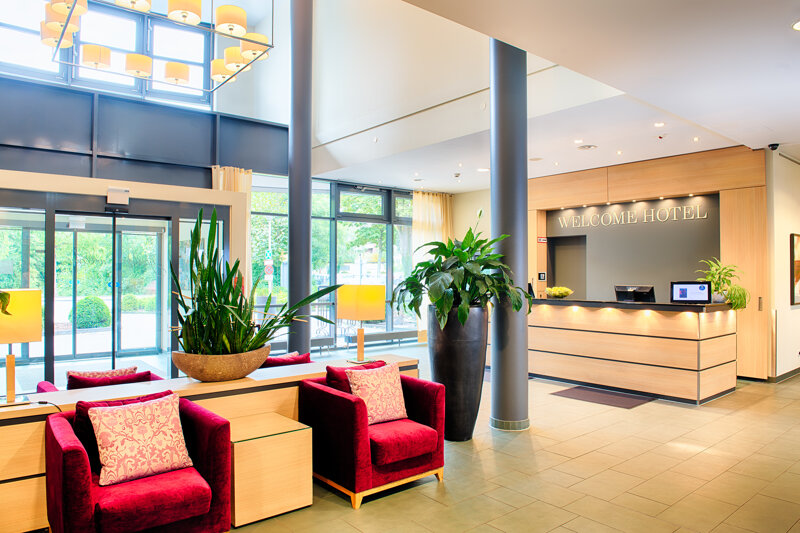 Lobby mit Rezeption