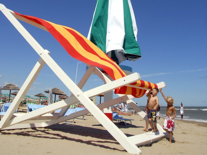 Kinder am Strand