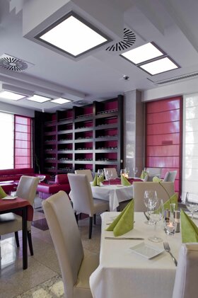 Avangard Restaurant1