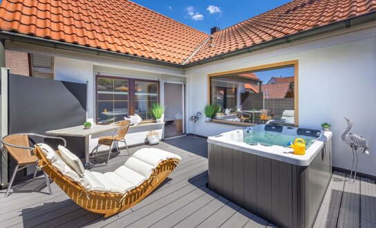 residenz-rv-wellnessbereich-terrasse