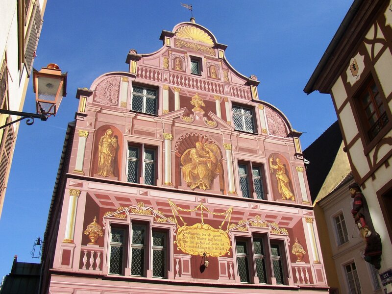 Rathaus am Place de la Réunion, Mulhouse © tourisme mulhouse