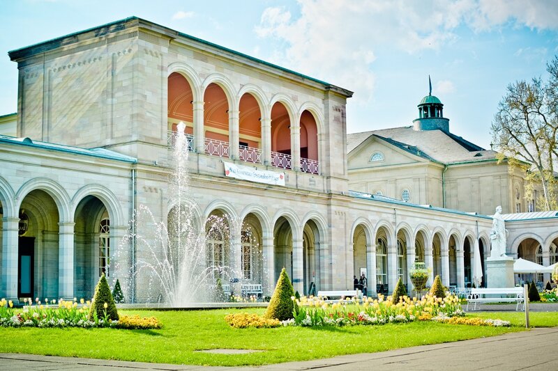 Kurhaus Bad Kissingen mit Brunnen