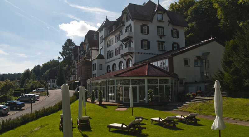 Außenansicht Wellnesshotel Das Palmenwald