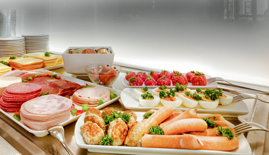 Frühstücksbüffet 4 c Hotel