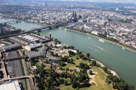 Tanzbrunnen Luftaufnahme c Köln Kongress GmbH