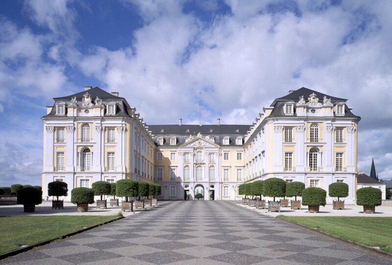 Schloss Augustusburg Hauptansicht