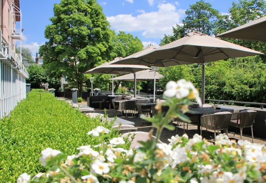terrasse sommer hecke blume relexa hotel bad steben