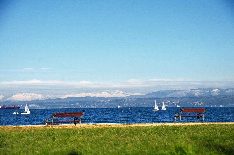 Portoroz Meer Berge Segelboote c Dunja Wedam www.slovenia.info