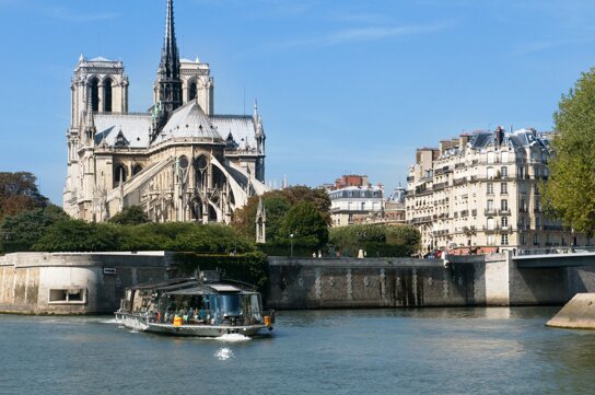 Bateaux Parisiens c diamant PhotosduMonde
