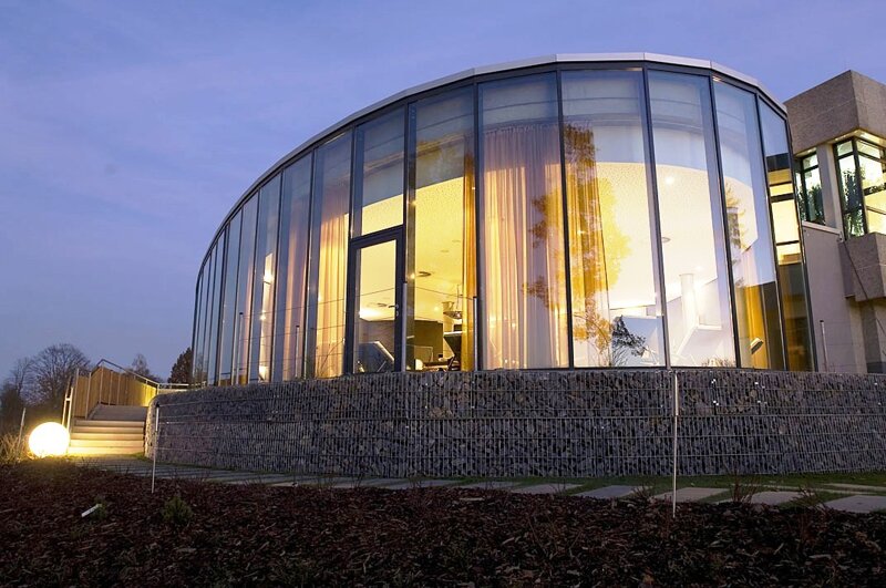 Außenansicht RappSoDie Bad Rappenau am Abend